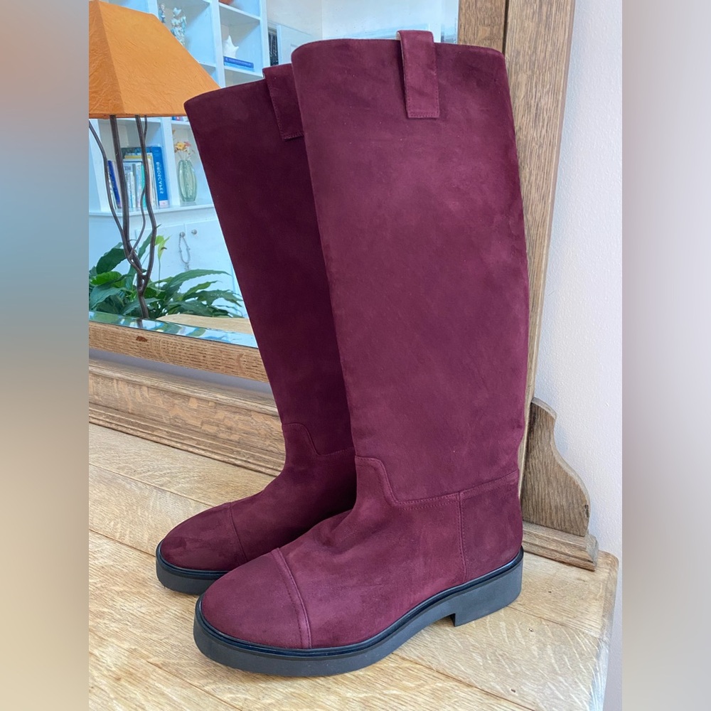 Luxurious Stuart Weitzman Cordovian Red sueded leather boots, worn 1x, 11B